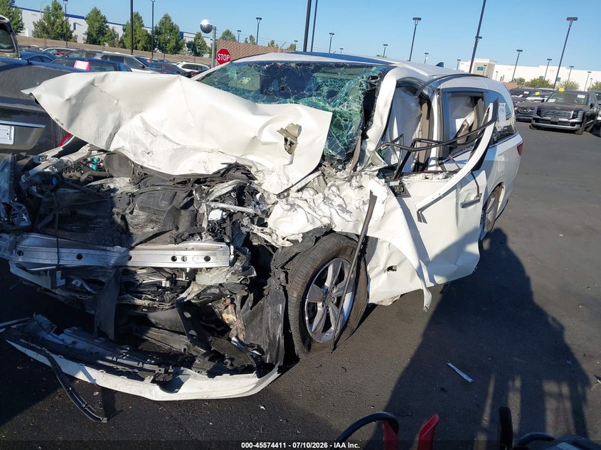 2019 Honda Odyssey Ex-L, Front End, IAAI, VIN 5FNRL6H72KB061227 — photo 2