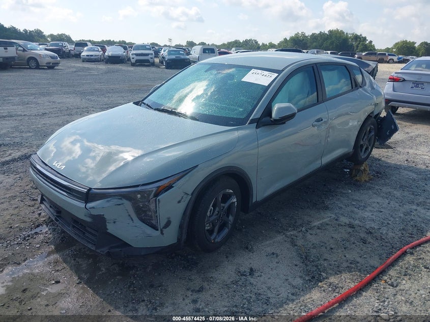 Vin: 3kpft4de1se197057, lot: 46072754, kia k4 lxs 20252