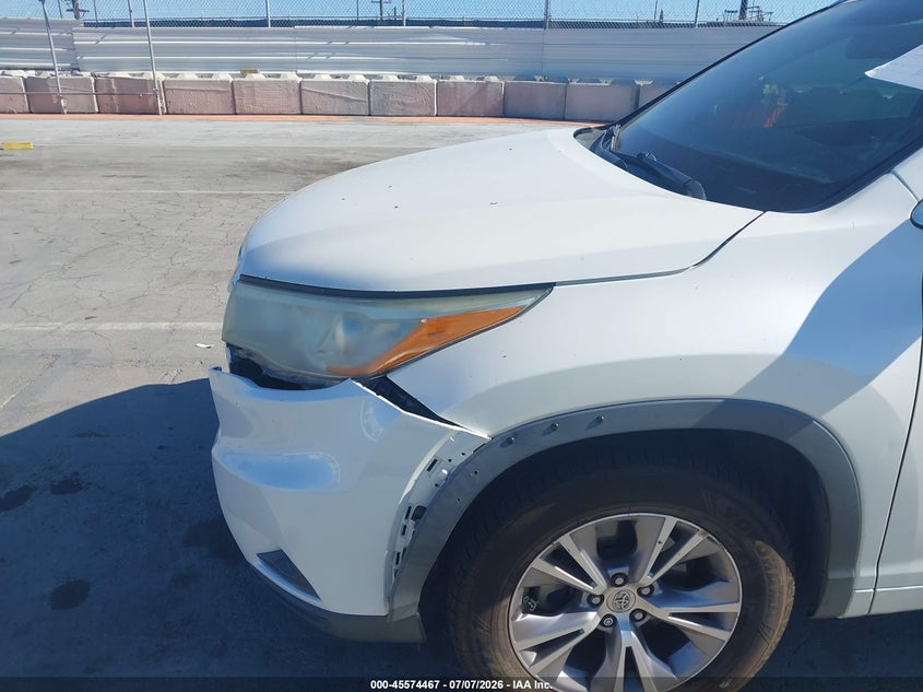 2015 Toyota Highlander Xle V6 VIN: 5TDKKRFH9FS118817 Lot: 45574467