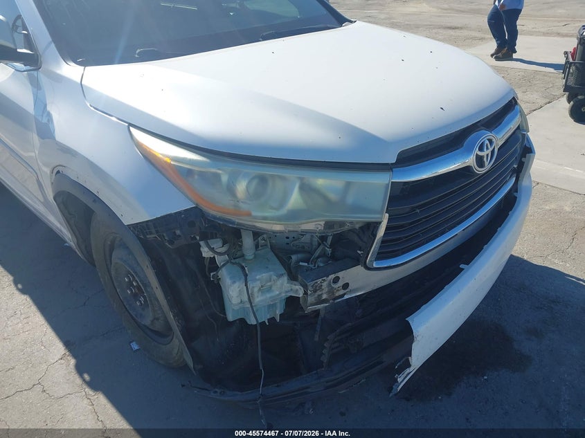 2015 Toyota Highlander Xle V6 VIN: 5TDKKRFH9FS118817 Lot: 45574467