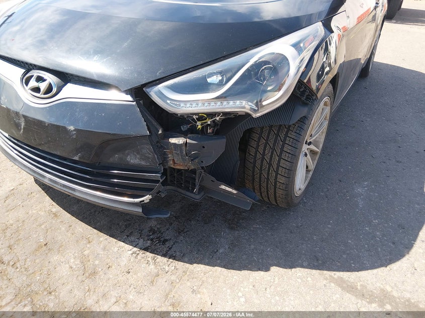 2013 Hyundai Veloster Base W/Gray VIN: KMHTC6AD5DU114899 Lot: 45574477