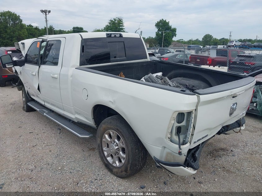 Vin: 3c6ur5nl5pg568958, lot: 46072808, ram 2500 laramie  4x4 6'4 box 20233