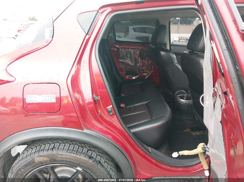 2011 NISSAN JUKE auction photo 8