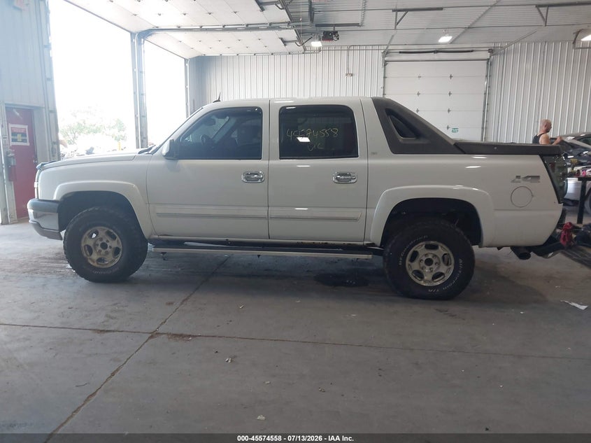 2005 Chevrolet Avalanche 1500 Lt VIN: 3GNEK12Z75G112953 Lot: 45574558