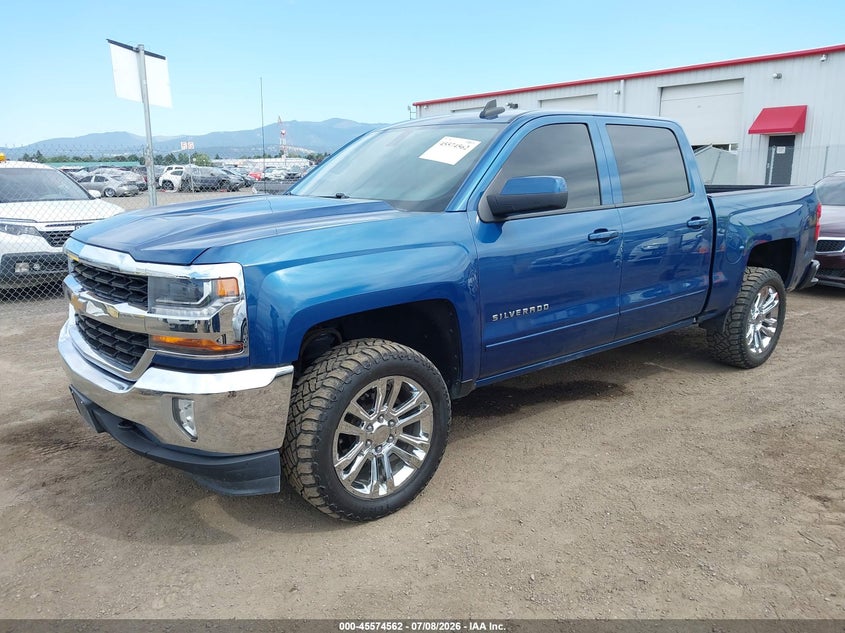 2018 Chevrolet Silverado, Right Rear, IAAI, VIN 3GCUKRER1JG269287 — photo 2