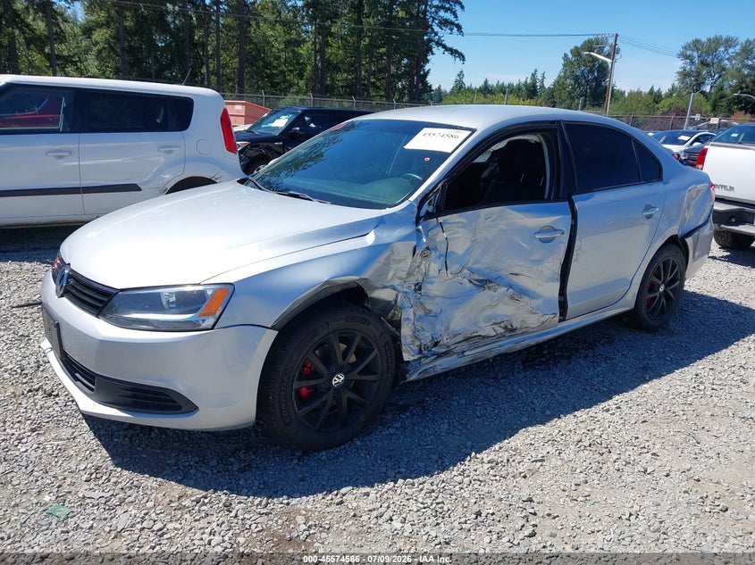 2012 VOLKSWAGEN JETTA auction photo 2