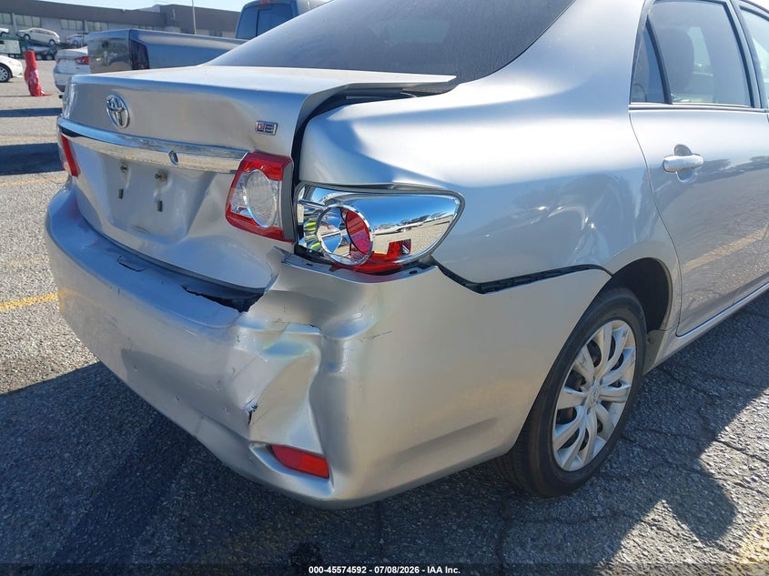 2012 TOYOTA COROLLA auction photo 6