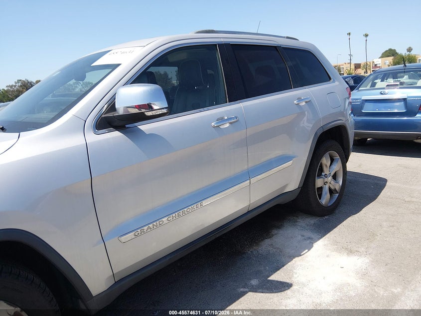 2011 JEEP GRAND CHEROKEE auction photo 6