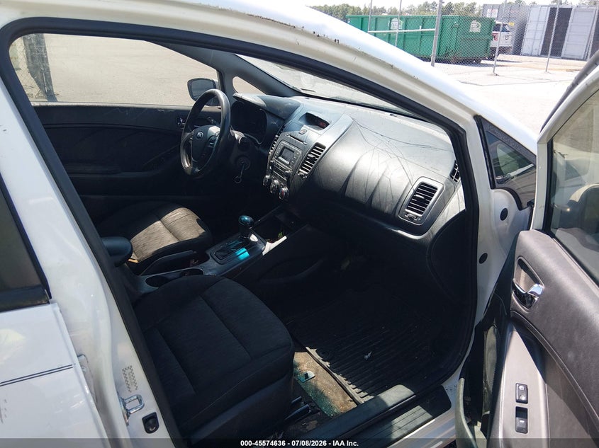 2016 KIA FORTE auction photo 5