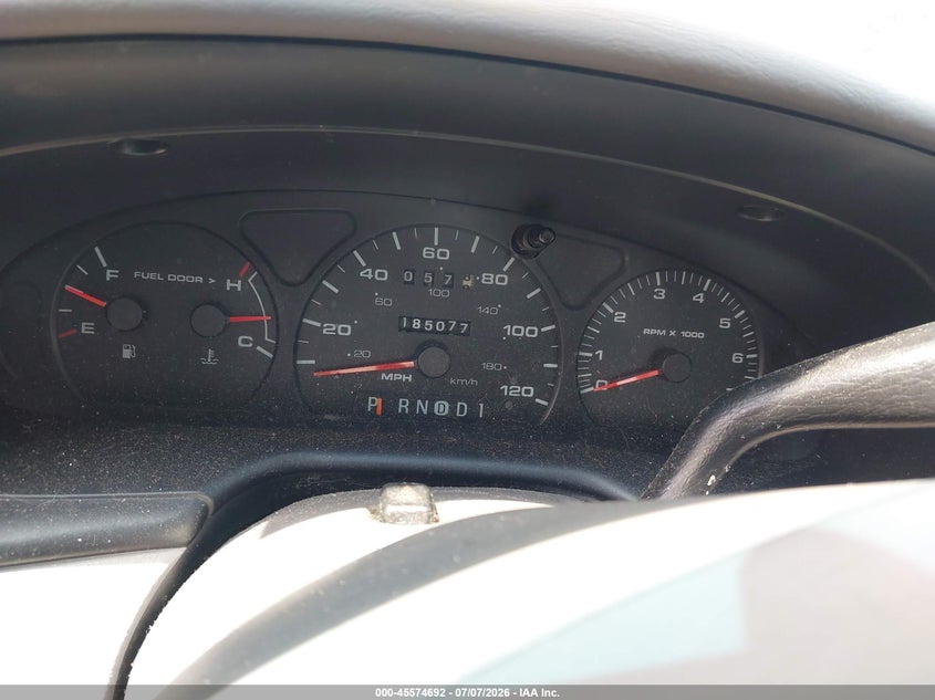 2001 FORD TAURUS auction photo 7