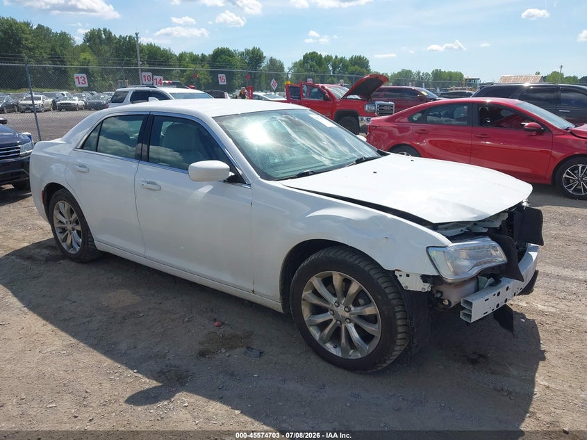 Vin: 2c3ccarg7lh148404, lot: 46073032, chrysler 300 touring l awd 2020 img_1