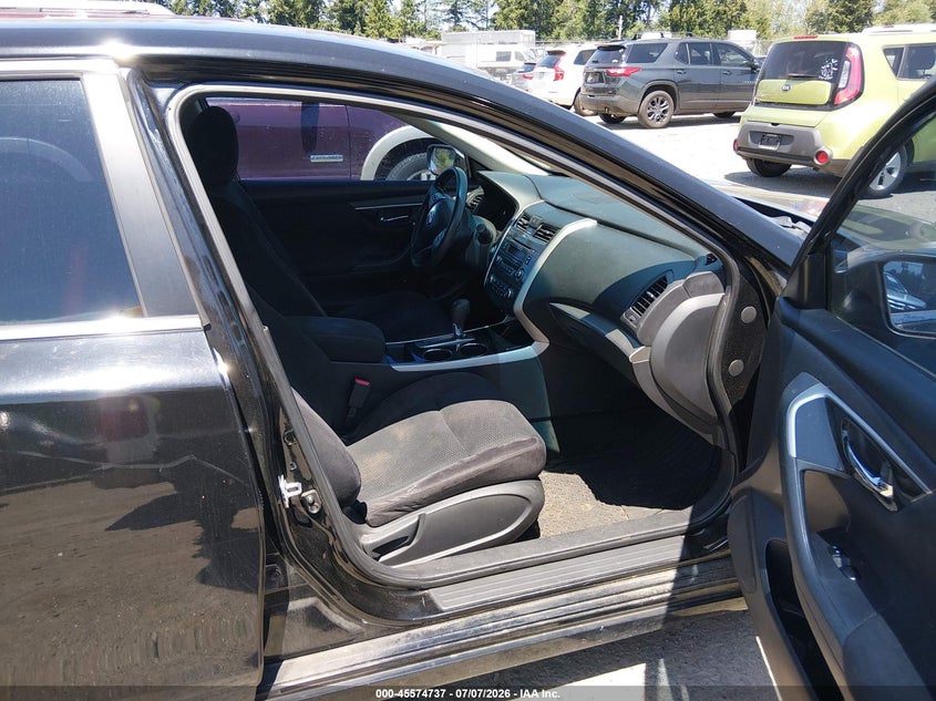 2014 NISSAN ALTIMA auction photo 5