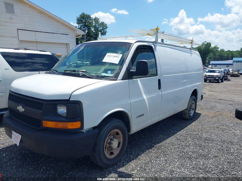 2003 CHEVROLET EXPRESS auction photo 2