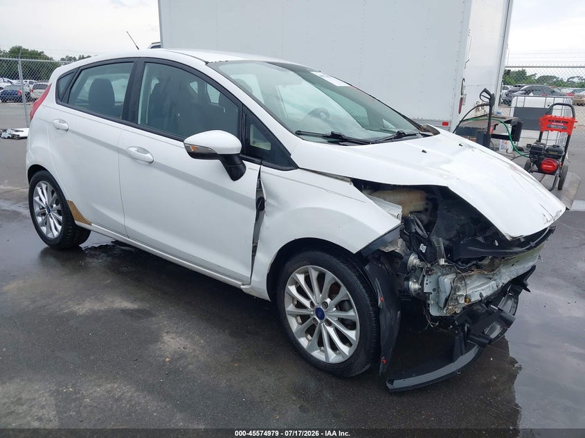 2014 FORD FIESTA auction photo 1