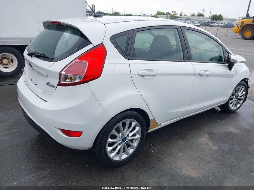 2014 FORD FIESTA auction photo 4