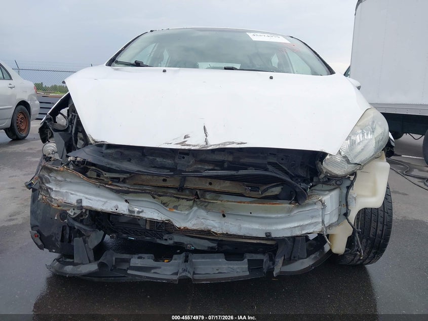 2014 FORD FIESTA auction photo 6
