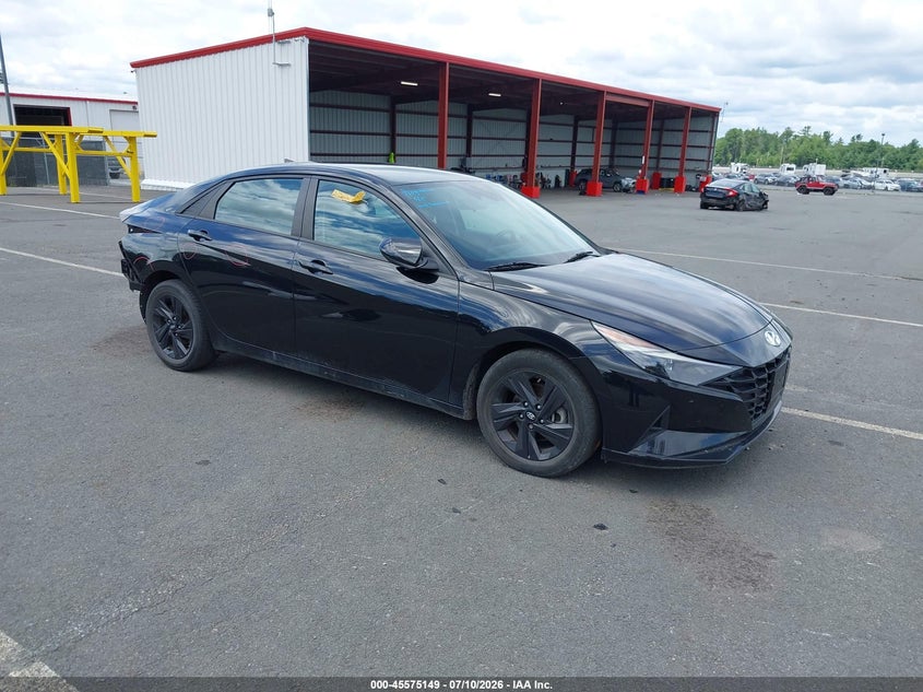 2021 HYUNDAI ELANTRA auction photo 1