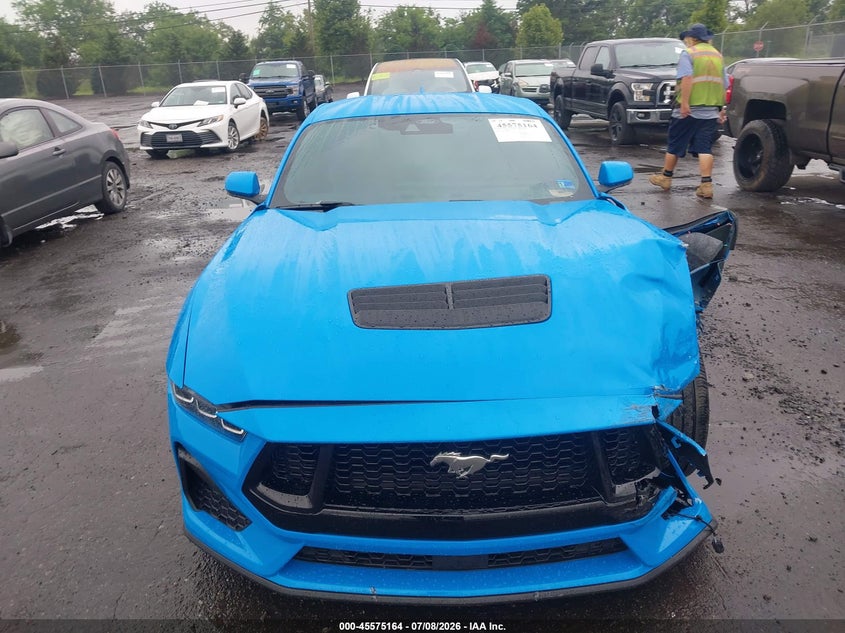 FORD MUSTANG - zdjęcie 13
