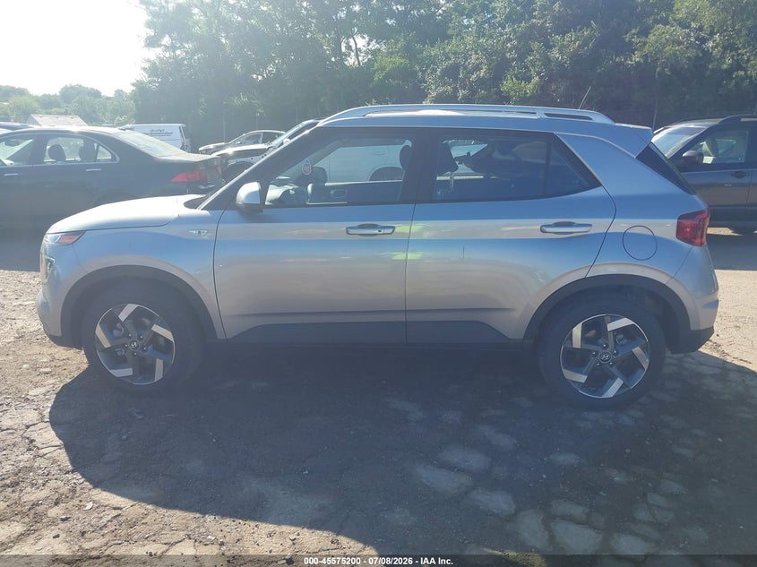 2026 Hyundai Venue Sel VIN: KMHRC8A37TU439923 Lot: 45575200