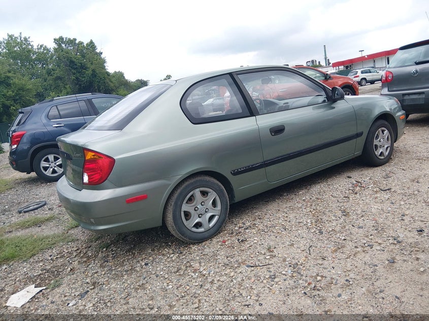 2004 HYUNDAI ACCENT HATCHBACK 1.6L I-4 DOHC, 103HP
