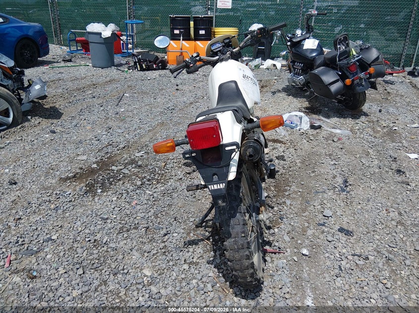 1992 Yamaha Xt225 VIN: JYA4BEE09NA001744 Lot: 45575204