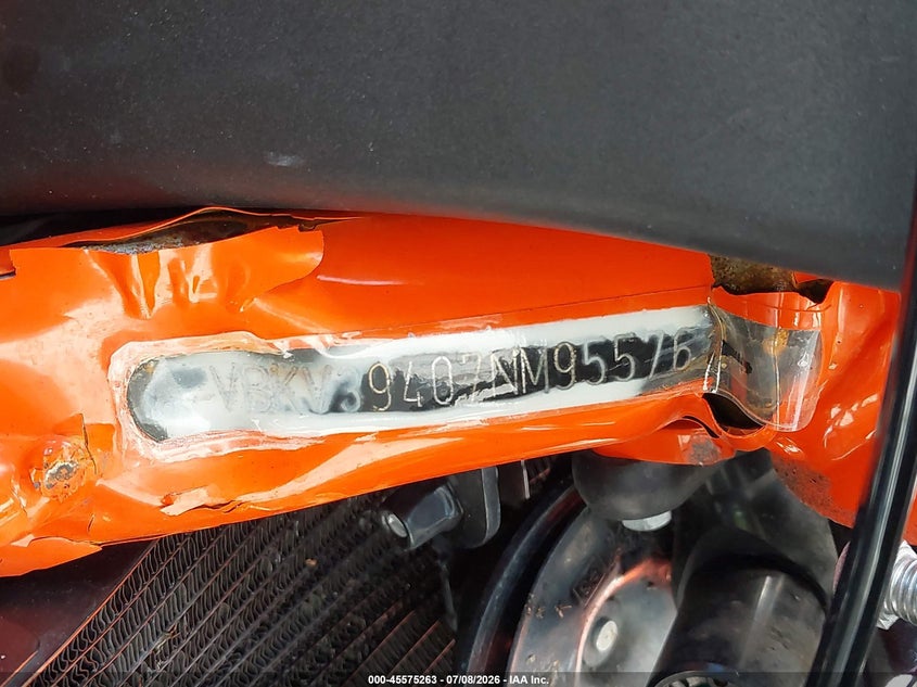 2022 Ktm 1290 Super Duke R VIN: VBKV39407NM955761 Lot: 45575263