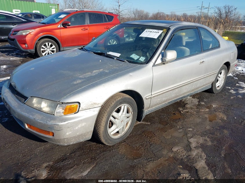 1996 Honda Accord, Неизвестно, IAAI, VIN 1HGCD725XTA005225 — фото 2
