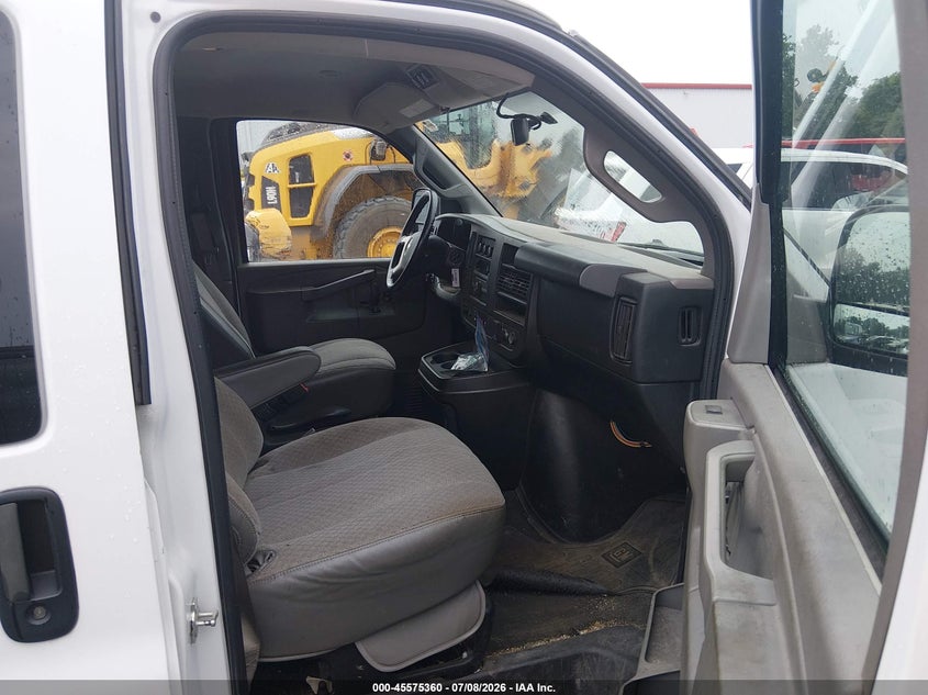 2017 CHEVROLET EXPRESS VAN 6.0L V-8 VVT, 342HP