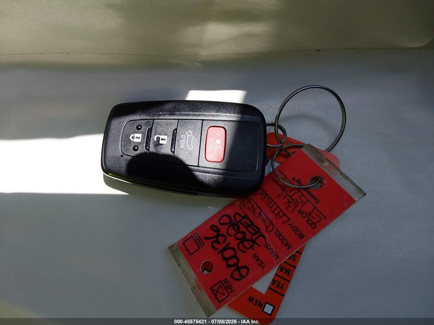 TOYOTA RAV4 - zdjęcie 11