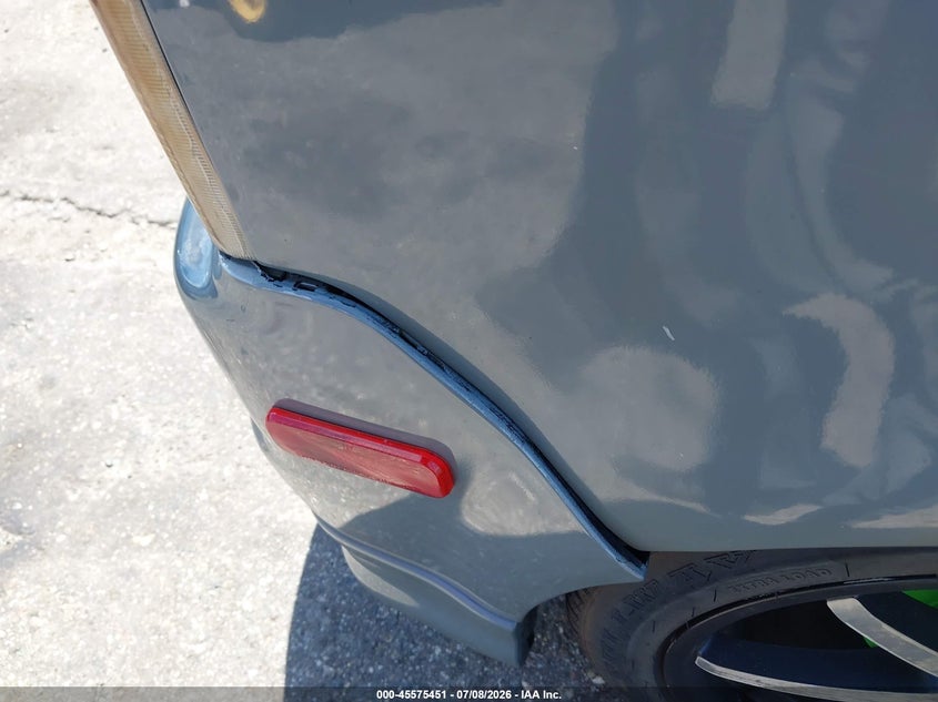 2005 Scion Xb VIN: JTLKT334650206600 Lot: 45575451