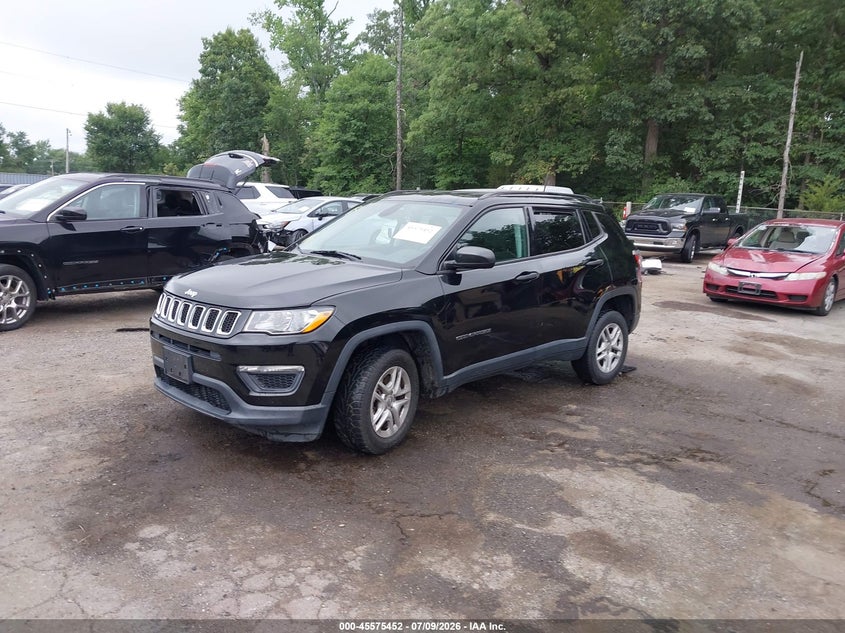 2017 Jeep Compass, Right Front, IAAI, VIN 3C4NJDAB9HT636179 — photo 2