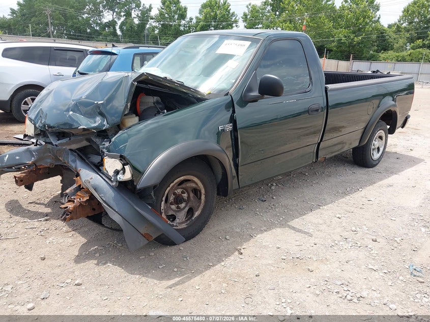 2004 Ford F-150, Front End, IAAI, VIN 2FTRF17234CA80816 — photo 2
