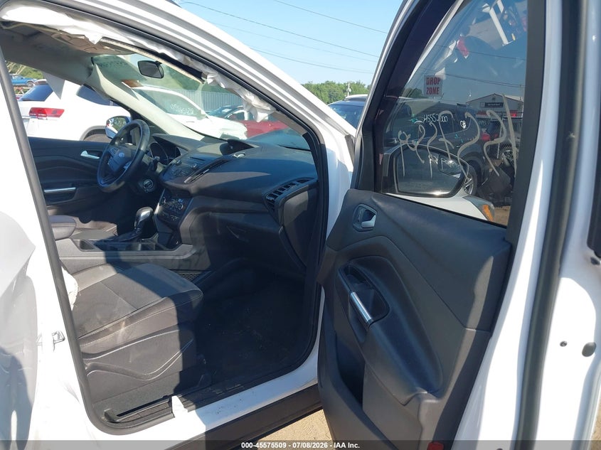 FORD ESCAPE 2018 VIN 1FMCU9G98JUB31726