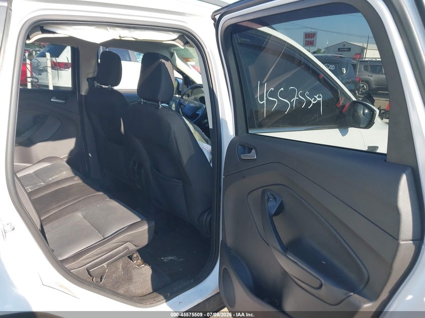 FORD ESCAPE 2018 VIN 1FMCU9G98JUB31726