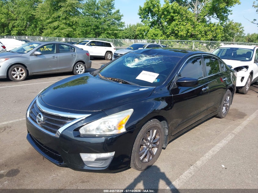 2015 Nissan Altima 2.5 S, Roof, IAAI, VIN 1N4AL3AP6FN903666 — photo 2