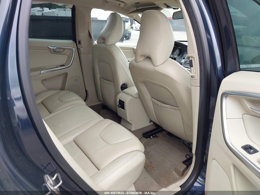 2014 Volvo Xc60 3.2 Platinum VIN: YV4940DZ6E2538845 Lot: 45575623