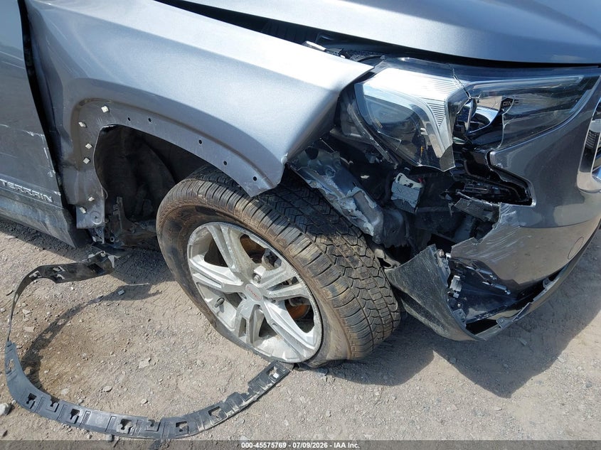 2019 GMC TERRAIN auction photo 6