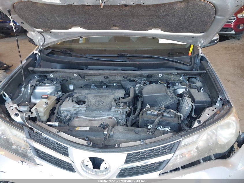 TOYOTA RAV4 - zdjęcie 10