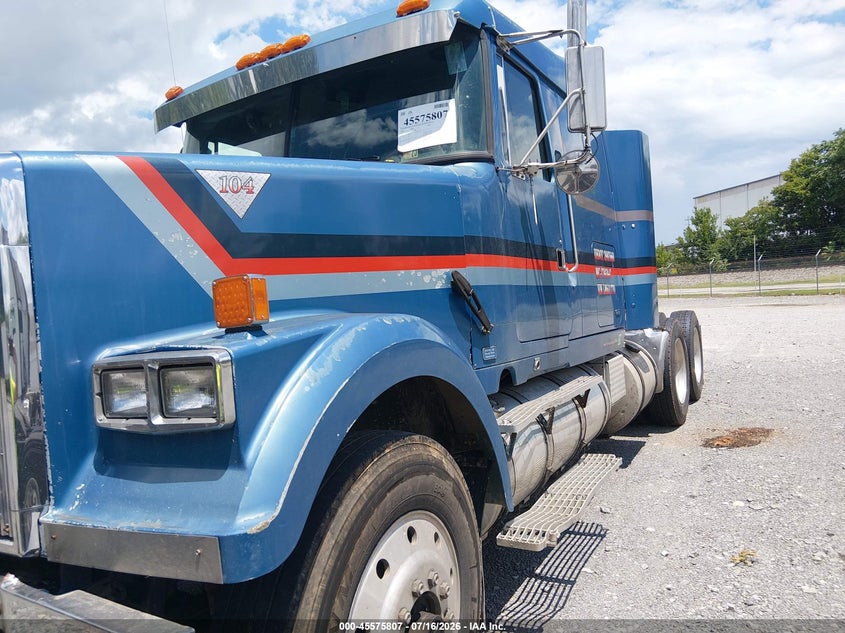 1990 WHITE/GMC INTEGRAL auction photo 2