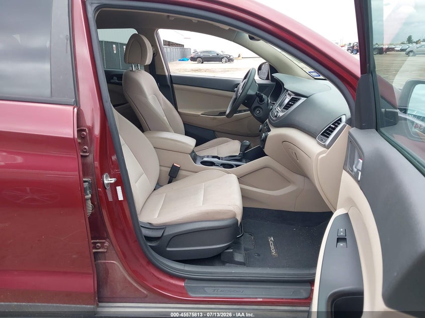 2016 HYUNDAI TUCSON auction photo 5