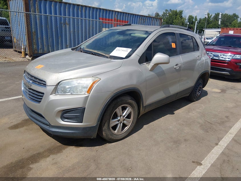 2016 CHEVROLET TRAX auction photo 2