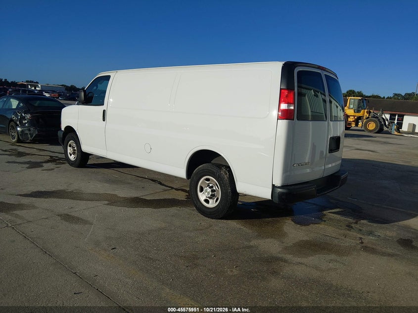 2022 CHEVROLET EXPRESS CARGO RWD 2500 EXTENDED WHEELBASE WT · Фото 3