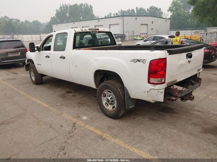 2014 GMC SIERRA 3500HD auction photo 3
