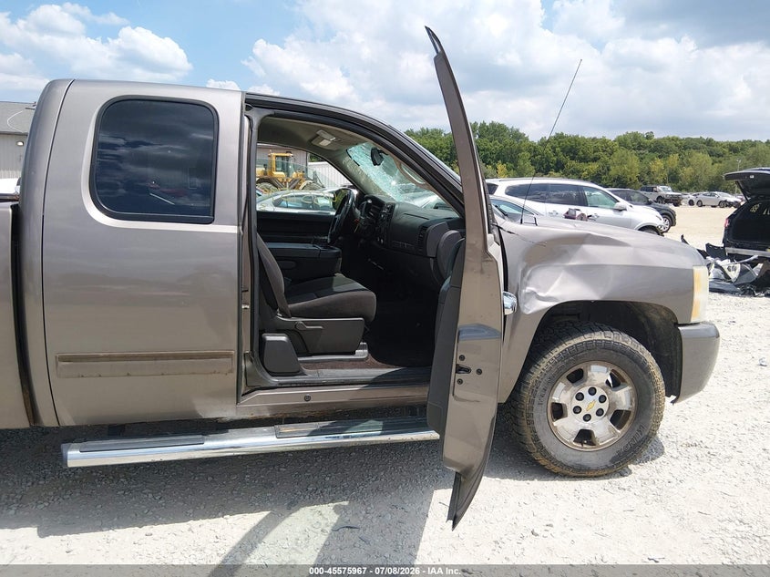 2011 CHEVROLET SILVERADO 1500 auction photo 5