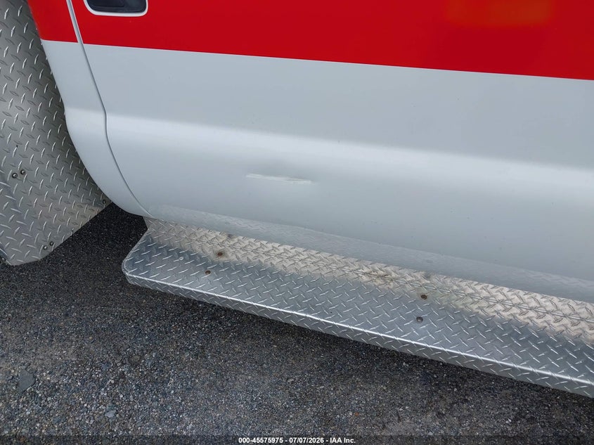 2016 FORD F-450 CHASSIS auction photo 6