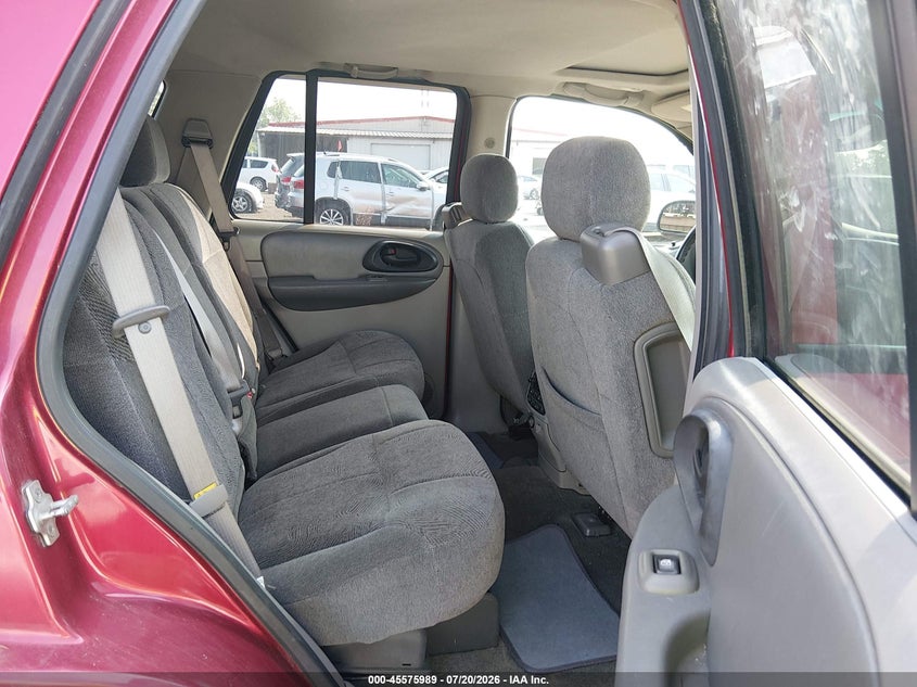 2004 Chevrolet Trailblazer VIN: LOT-1-45575989 Lot: 45575989