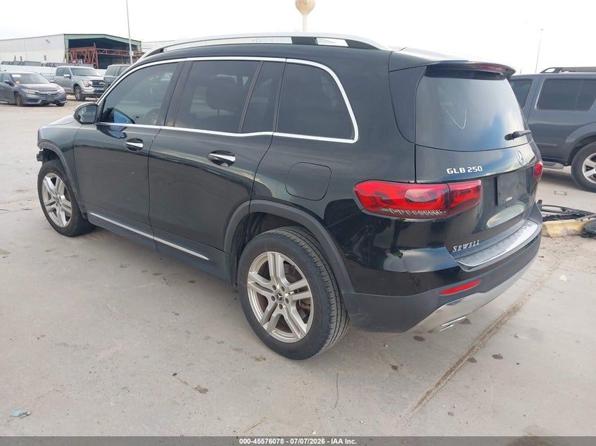 2020 MERCEDES-BENZ GLB 250 auction photo 3