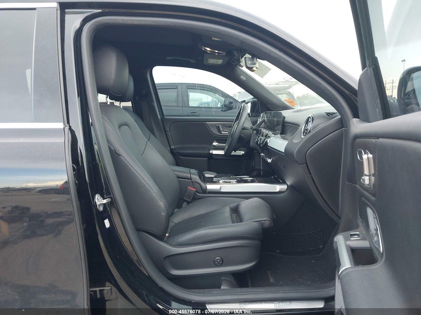 2020 MERCEDES-BENZ GLB 250 auction photo 5