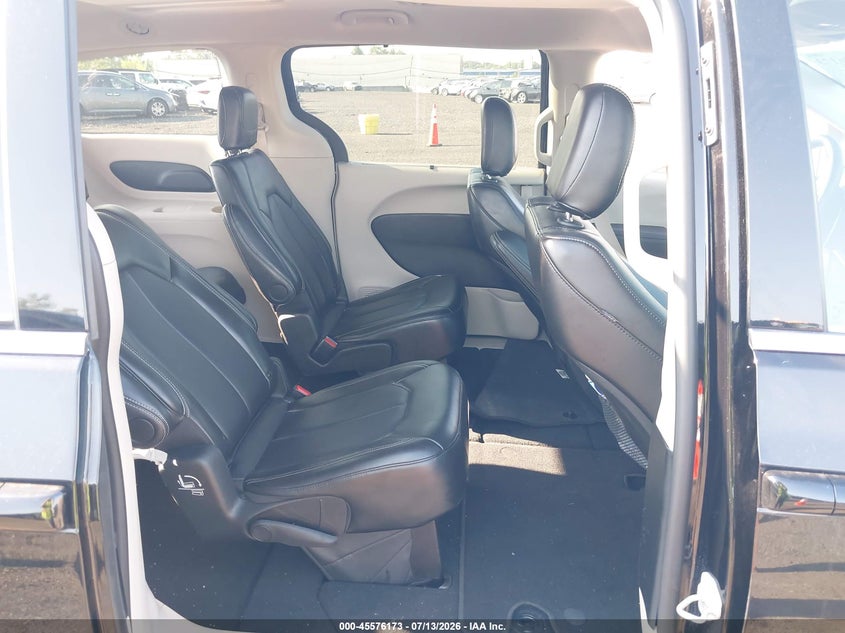 CHRYSLER PACIFICA 2024 VIN 2C4RC1BG8RR147121