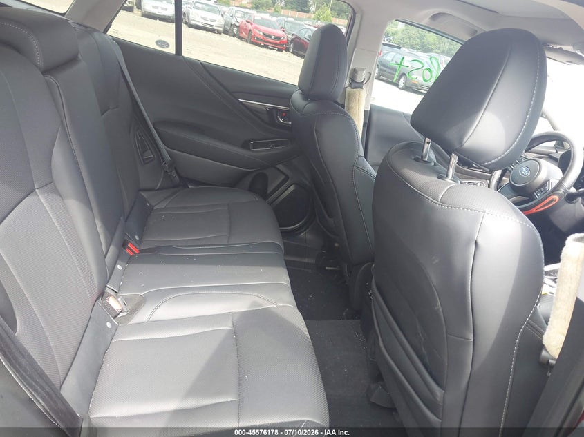 2024 SUBARU OUTBACK auction photo 8